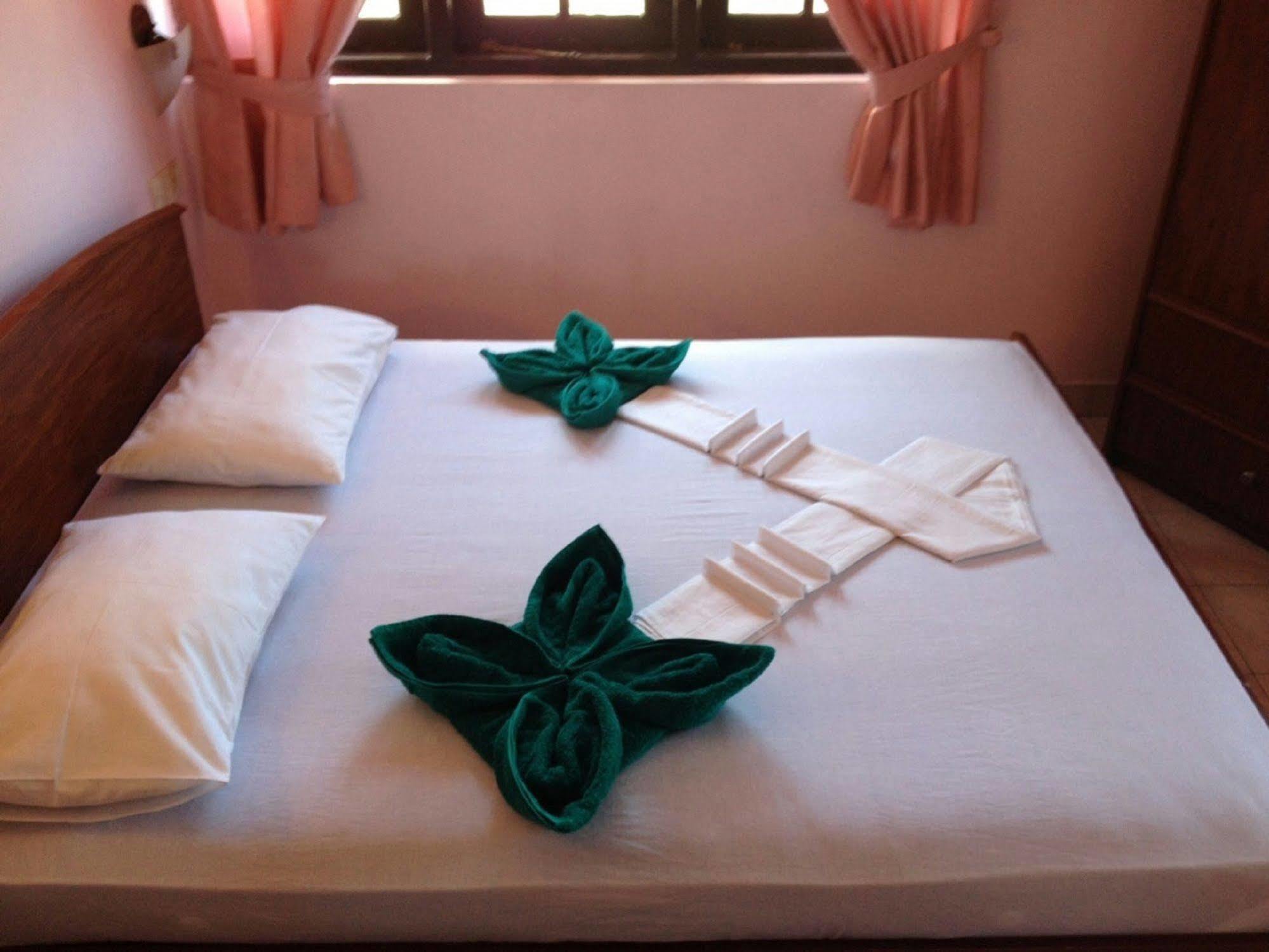 เรด โรส วิลลา Hotel เนกอมโบ ภายนอก รูปภาพ