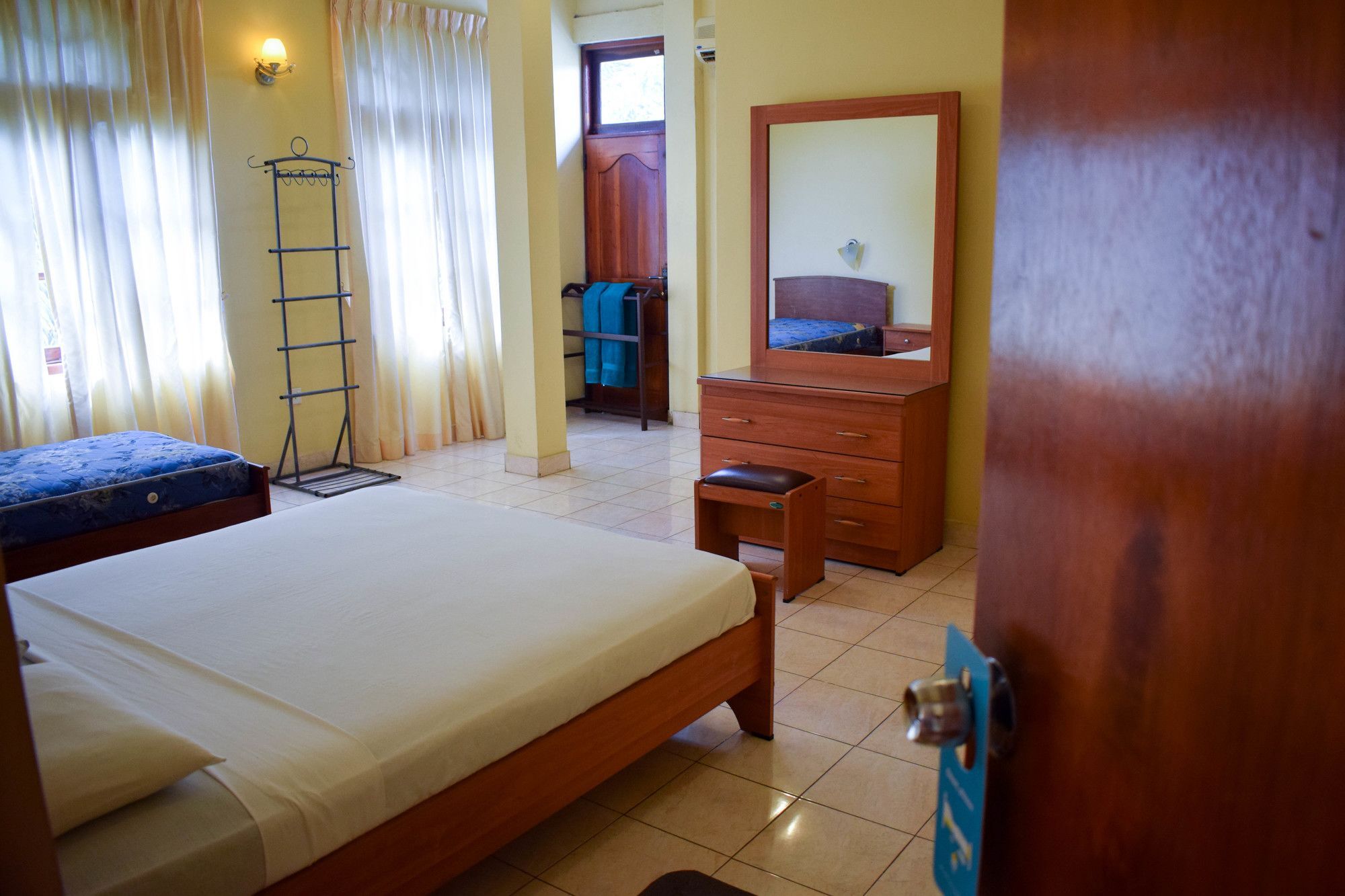 เรด โรส วิลลา Hotel เนกอมโบ ภายนอก รูปภาพ